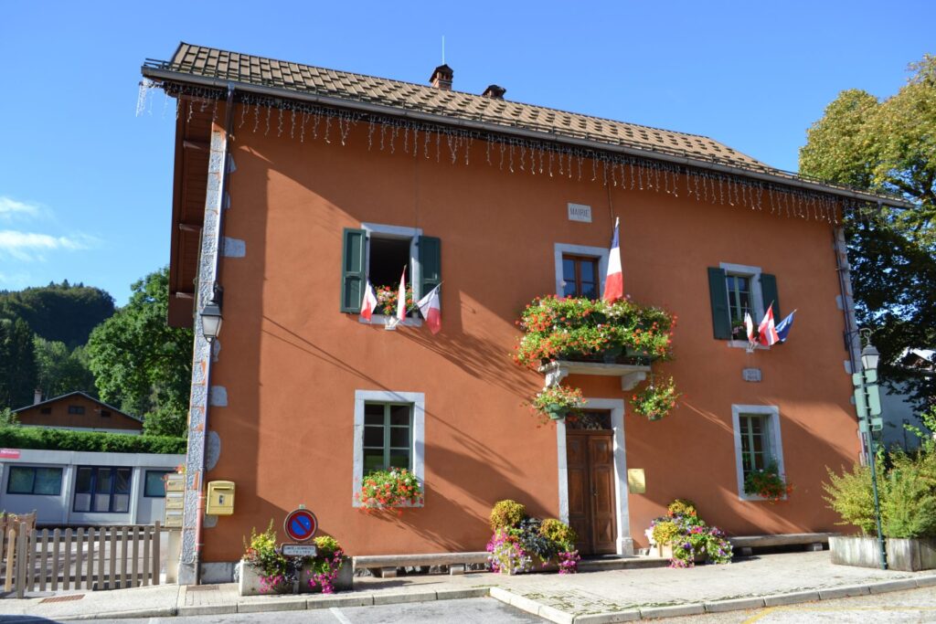 mairie Morillon